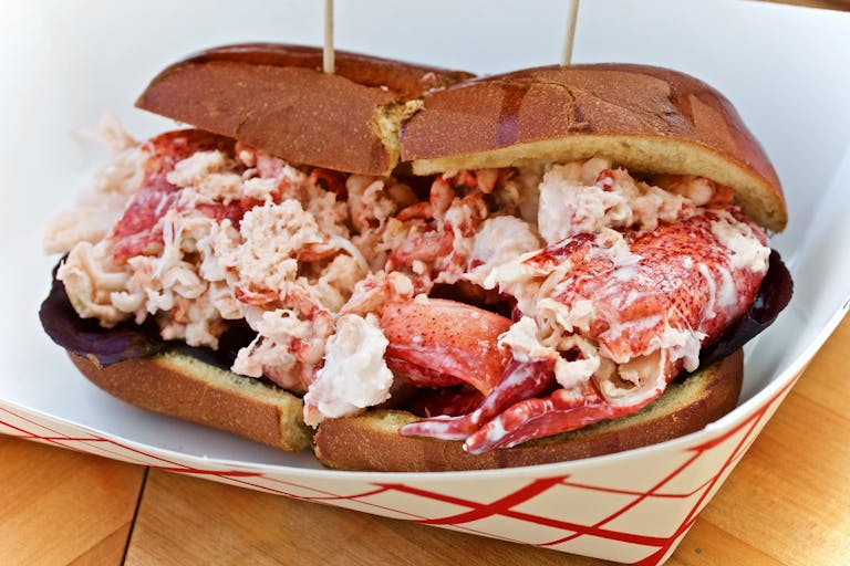 The Best Lobster Rolls In Boston Boston The Infatuation